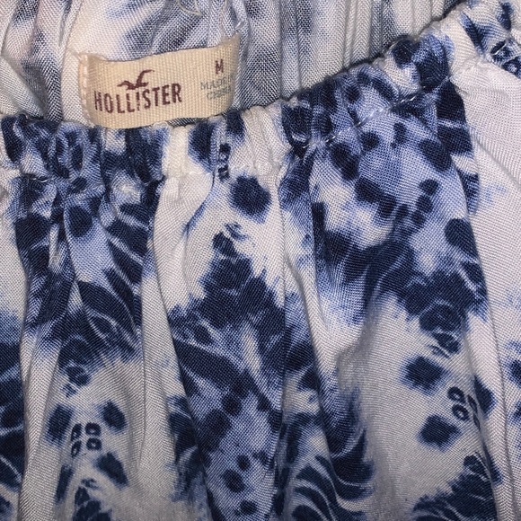 Hollister Off the shoulder romper - Picture 2 of 2